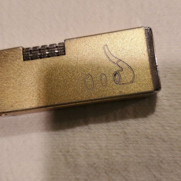 Vintage 70's Dunhill Gold Plated Rollagas Lighter with Pipe Engraved Design - Picture 2 of 6